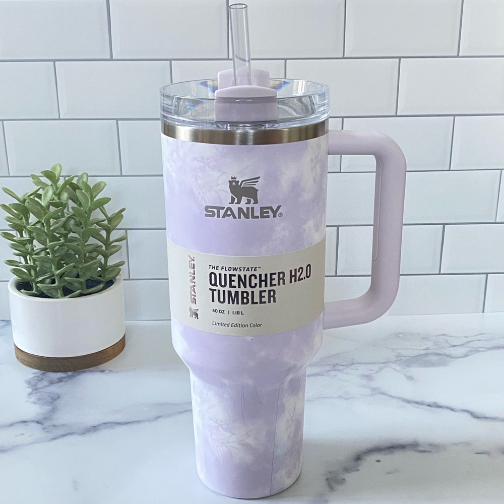 Stanley 40 oz Tumbler Limited Edition Color -Wisteria